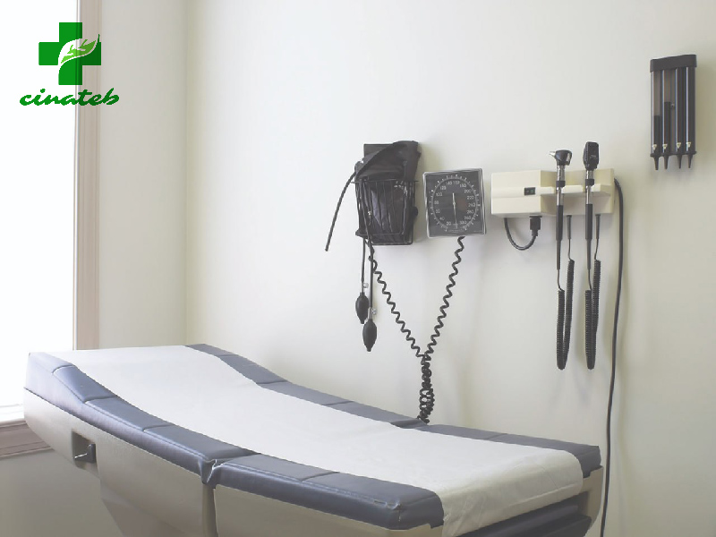 تخت معاینه گوش، حلق و بینی